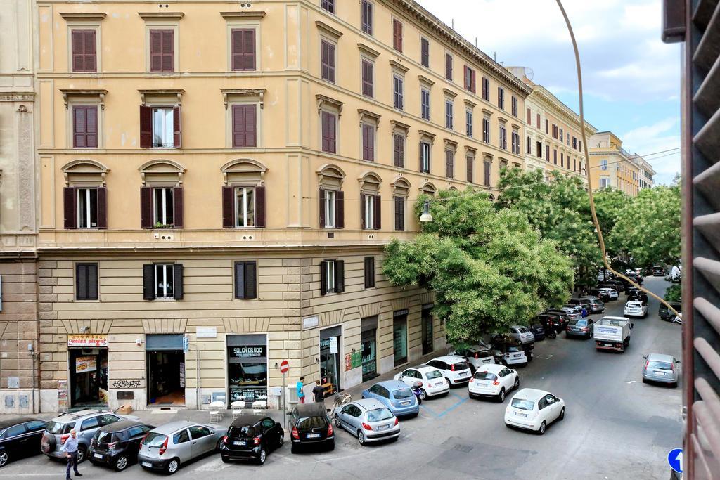 4bnb - Cavour Square Lägenhet