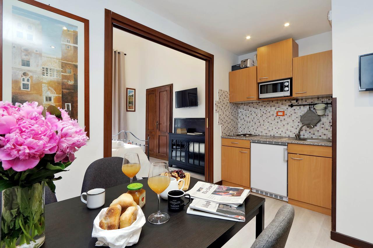 4bnb - Cavour Square Lägenhet *